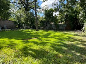8166 Oak Knoll Lane, Houston TX 77028