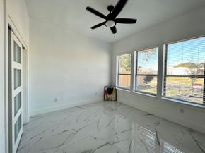 10127 Grover Ln, Houston TX 77041