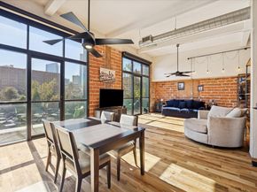 915 N San Jacinto Street 2D, Houston TX 77002