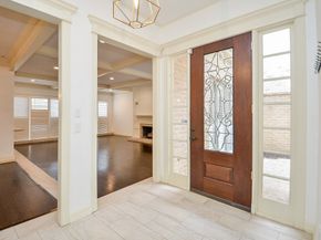 44 Bayou Pointe Drive, Houston TX 77063