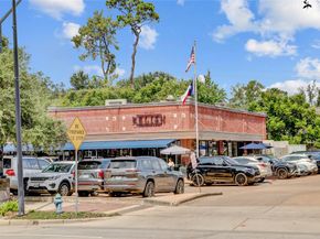 2701 Westheimer Road 2D, Houston TX 77098