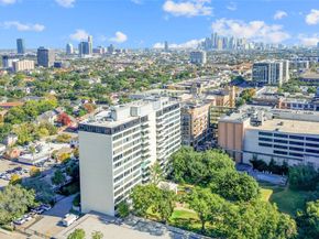 2701 Westheimer Road 2D, Houston TX 77098