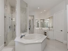 10 Norlund Way, The Woodlands TX 77382