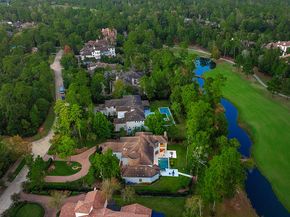 10 Norlund Way, The Woodlands TX 77382