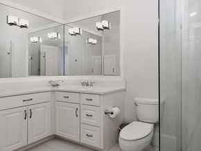 10 Norlund Way, The Woodlands TX 77382