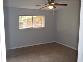 9902 Tolman Street N, Houston TX 77034