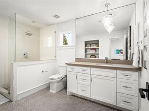 3758 Drummond Street, Houston TX 77025