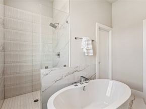 1702 Bringhurst Street A, Houston TX 77020