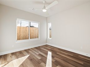 1702 Bringhurst Street A, Houston TX 77020