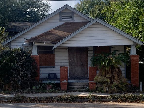 5215 Hardy Street, Houston TX 77009