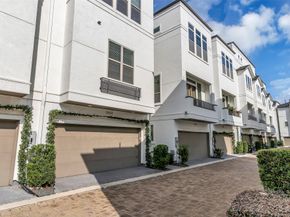 5429 Larkin Street, Houston TX 77007