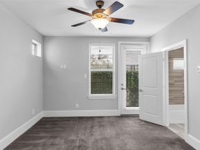 5429 Larkin Street, Houston TX 77007