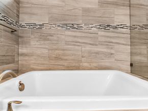 5429 Larkin Street, Houston TX 77007