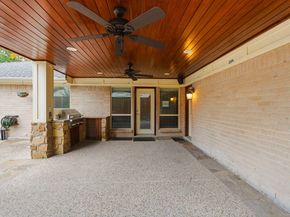 2914 Manila Ln, Houston TX 77043