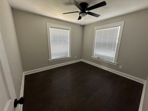 5412 Sherman Street 4, Houston TX 77011