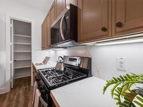 3003 Delano Street, Houston TX 77004