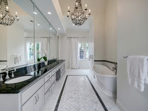 2027 Branard Street, Houston TX 77098