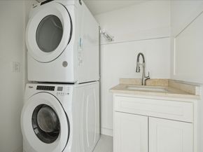 3049 Locke Lane, Houston TX 77019