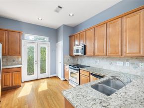 53 Versante Court, Houston TX 77070