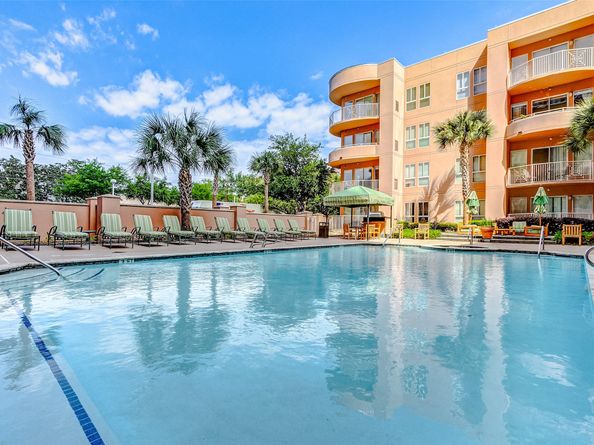 3505 Sage Road 1702, Houston TX 77056