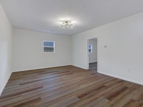 6608 Avenue O, Houston TX 77011