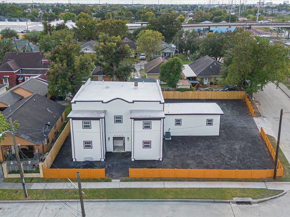 6608 Avenue O, Houston TX 77011