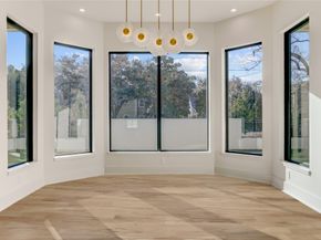 2250 Sunset Boulevard, Houston TX 77005