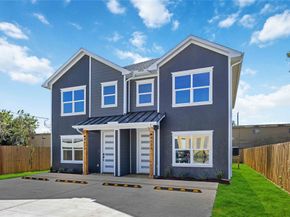 4624 Mayflower Street A/B, Houston TX 77033