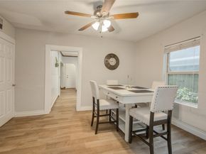 911 Wooding Street, Houston TX 77011