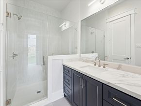 1261 Wakefield Drive, Houston TX 77018