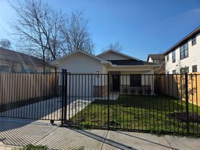 3406 Hadley Street, Houston TX 77004