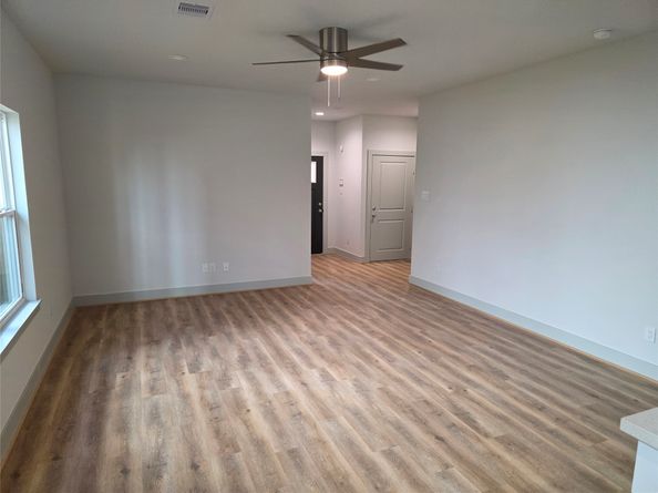 3406 Hadley Street, Houston TX 77004