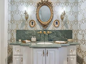 66 E Broad Oaks, Houston TX 77056