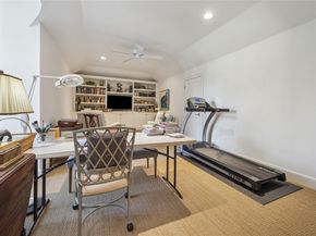 66 E Broad Oaks, Houston TX 77056