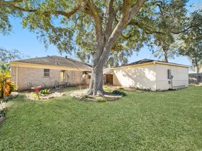 15915 Dunmoor Drive, Houston TX 77059