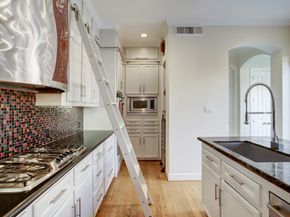 2522 Kingston Street, Houston TX 77019
