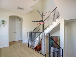 2522 Kingston Street, Houston TX 77019