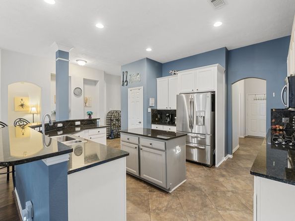 26823 Lakeridge Park Lane, Cypress TX 77433