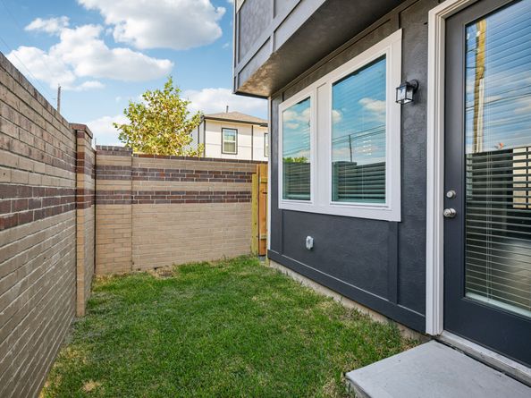 10002 Rustic Charm Street, Houston TX 77080