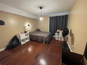 4643 Wild Indigo Street 399, Houston TX 77027