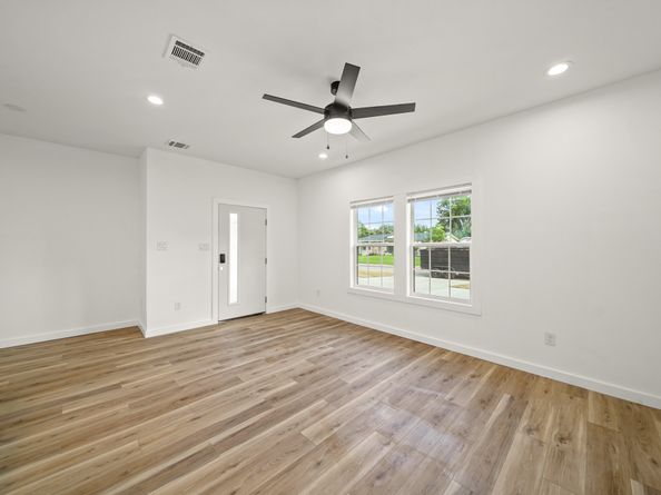 6206 Lyndhurst Drive, Houston TX 77087