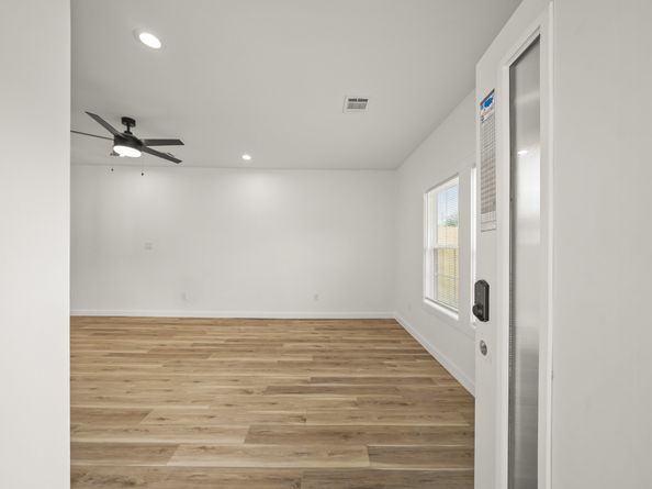 6206 Lyndhurst Drive, Houston TX 77087
