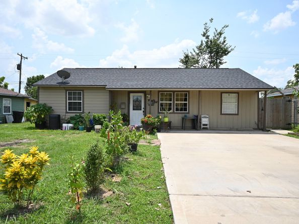 12360 Dorwayne Court, Houston TX 77015