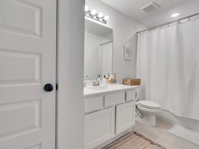 1174 Stillwater Pond Drive, Conroe TX 77304