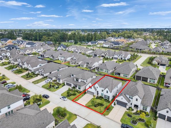 1174 Stillwater Pond Drive, Conroe TX 77304