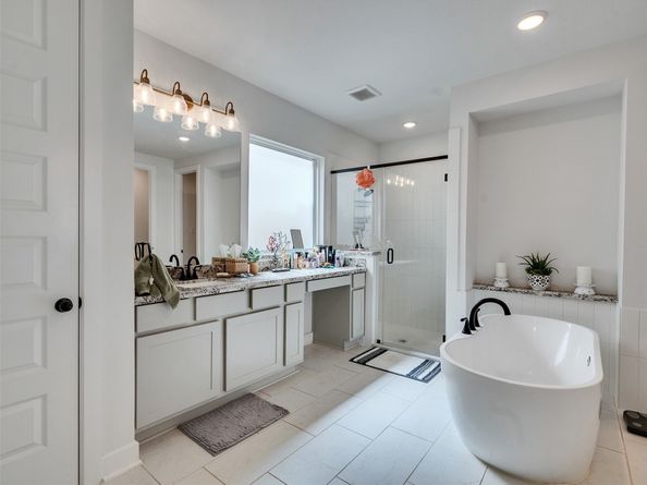 1174 Stillwater Pond Drive, Conroe TX 77304
