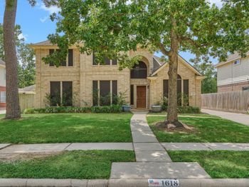1618 Calmar Drive