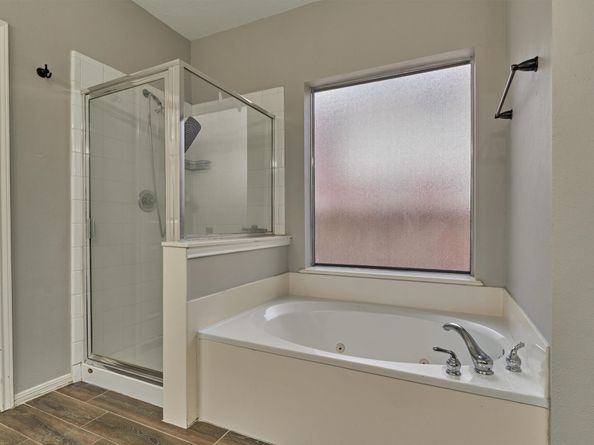 1618 Calmar Drive, Spring TX 77386