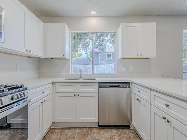 5830 Fairview Forest Drive, Houston TX 77088