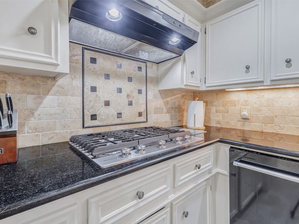 415 Hamden Court, Katy TX 77450